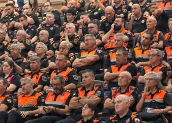 Los voluntarios de Protección Civil reivindican su papel en las emergencias