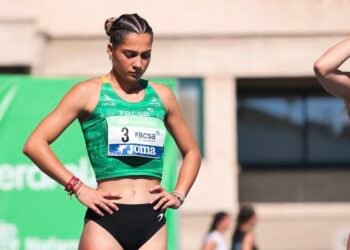 Carla Cruz vuelve a brillar: la moncadense conquista la plata nacional por clubes