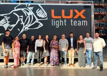 La vicepresidenta del Consell, Susana Camarero, visita la cooperativa Covalfilm