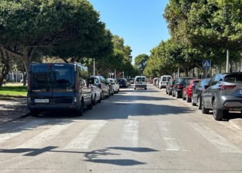 Montcada impulsa un ‘Pla Renove’ integral de senyalització vertical i horitzontal