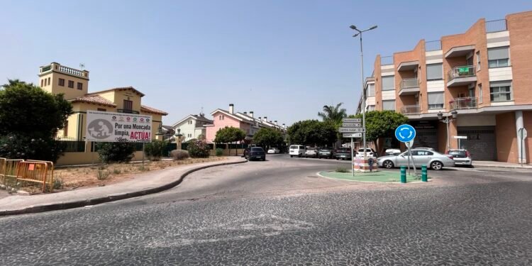 La ‘rotonda’ de la avenida Germanies con Comunitat Valenciana cumple 20 años