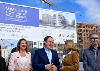 Benlloch (PP) afea a Compromís-PSOE su postura sobre el plan Vive de la Generalitat