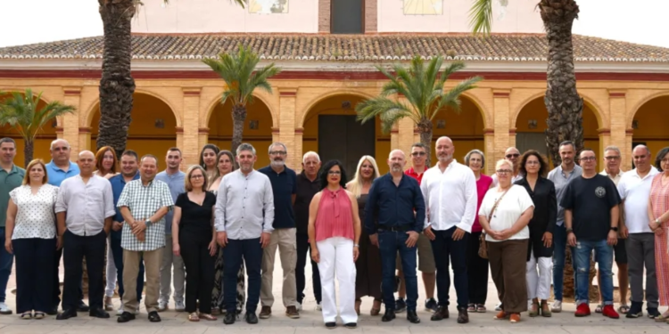El barrio Badia abre un calendario festivo en Moncada que seguirá con las fiestas patronales hasta el 10 de septiembre