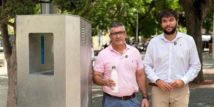 Montcada obri l’aixeta d’una font d’aigua refrigerada en la Mediterrània