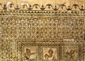Tal día como hoy de 1920 se halló el Mosaico de les nou Muses en el Pouatxo