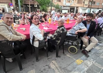 Àlbum de fotos del berenar dels majors