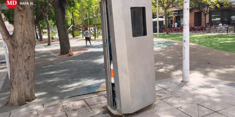 Moncada ante el espejo del incivismo, vandalizan la fuente de agua refrigerada