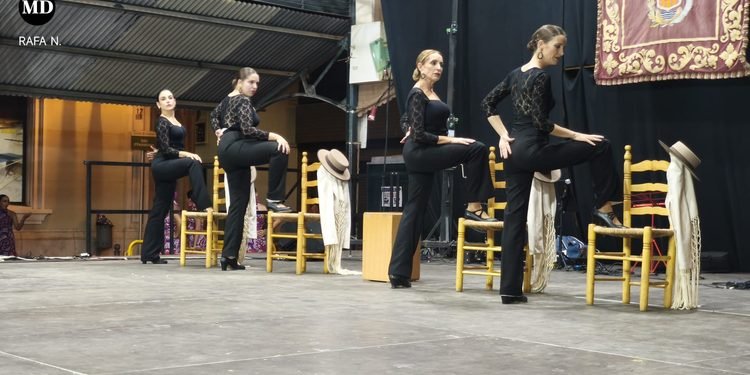 Andalucía y Valencia se dan la mano en el festival de folclore de Moncada