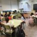 Mochilas, nervios y sonrisas en el inicio del curso escolar en Moncada