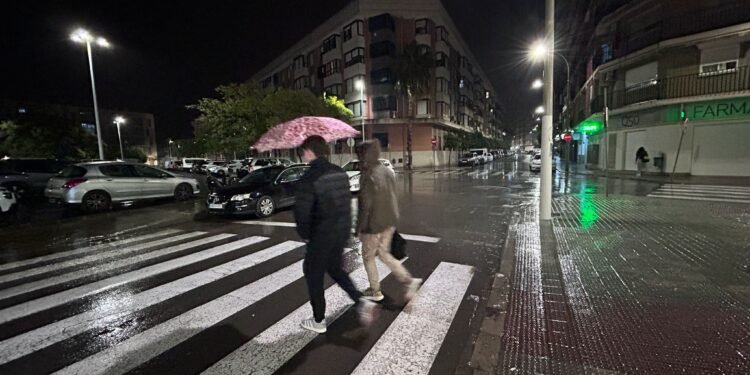La Aemet activa el aviso naranja por riesgo de lluvias torrenciales a partir del jueves