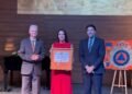Amparo Orts recibe la Medalla de Servicios Distinguidos de Protección Civil por la ‘Operación Moncada’