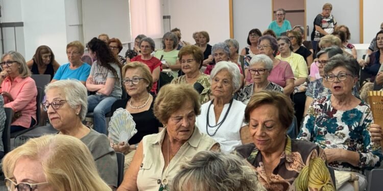 Las Amas de Casa de Moncada inician un nuevo curso plagado de actividades