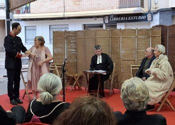 Anidea Teatre denuncia la falta de apoyo municipal a su programación teatral