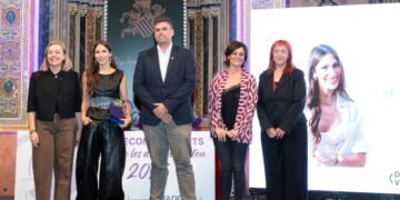 La Diputació reconeix a l’emprenedora d’Alfara del Patriarca María José Alfonso
