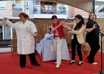Montcada reitera el suport municipal a Anidea Teatre i la seua tasca cultural