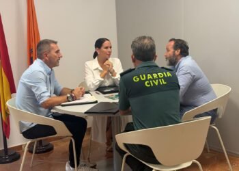 La Guardia Civil refuerza la prevención de estafas en personas mayores de Moncada