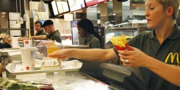 McDonald’s busca 15 trabajadores para su restaurante en Moncada con contrato indefinido a tiempo parcial
