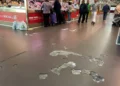Moncada borra este sábado las huellas del deteriorado pavimento del mercado