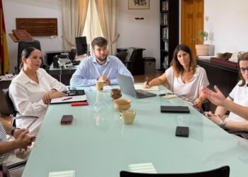 Aemon reclama a Moncada que refuerce la limpieza de los polígonos industriales