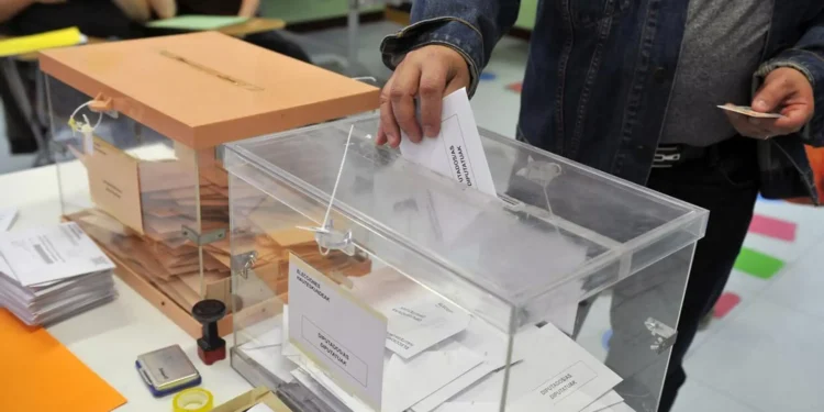 El BOP publica los colegios y mesas electorales de Moncada donde votar el 29N